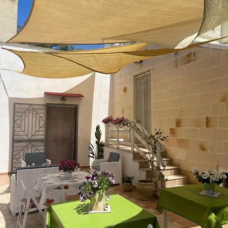 Antico Casale Il Sambuco 마두리아