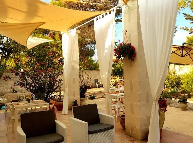 Bed & Breakfast Antico Casale Il Sambuco 4*