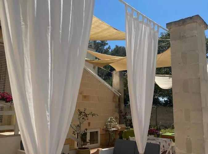 Bed & Breakfast Antico Casale Il Sambuco 4*