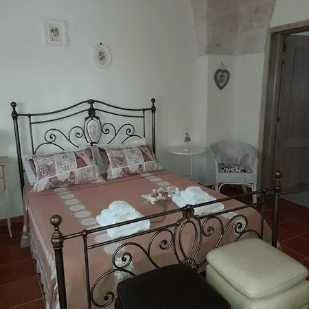 Antico Casale Il Sambuco Bed & Breakfast 4*