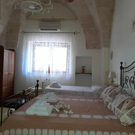 Antico Casale Il Sambuco Bed & Breakfast Manduria