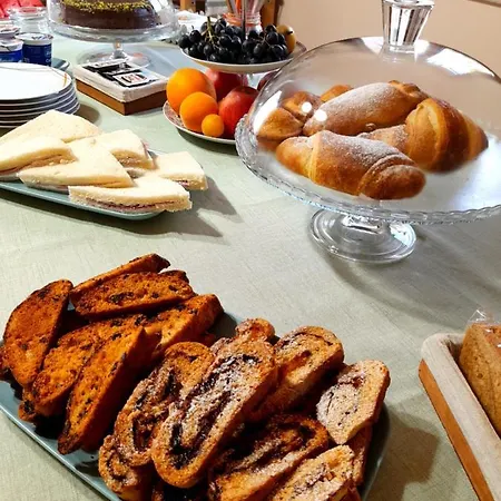Antico Casale Il Sambuco Bed & Breakfast Manduria